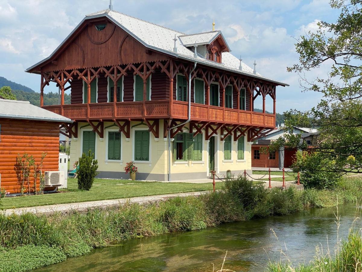 Villa Ruska Daca Λιουμπλιάνα Εξωτερικό φωτογραφία
