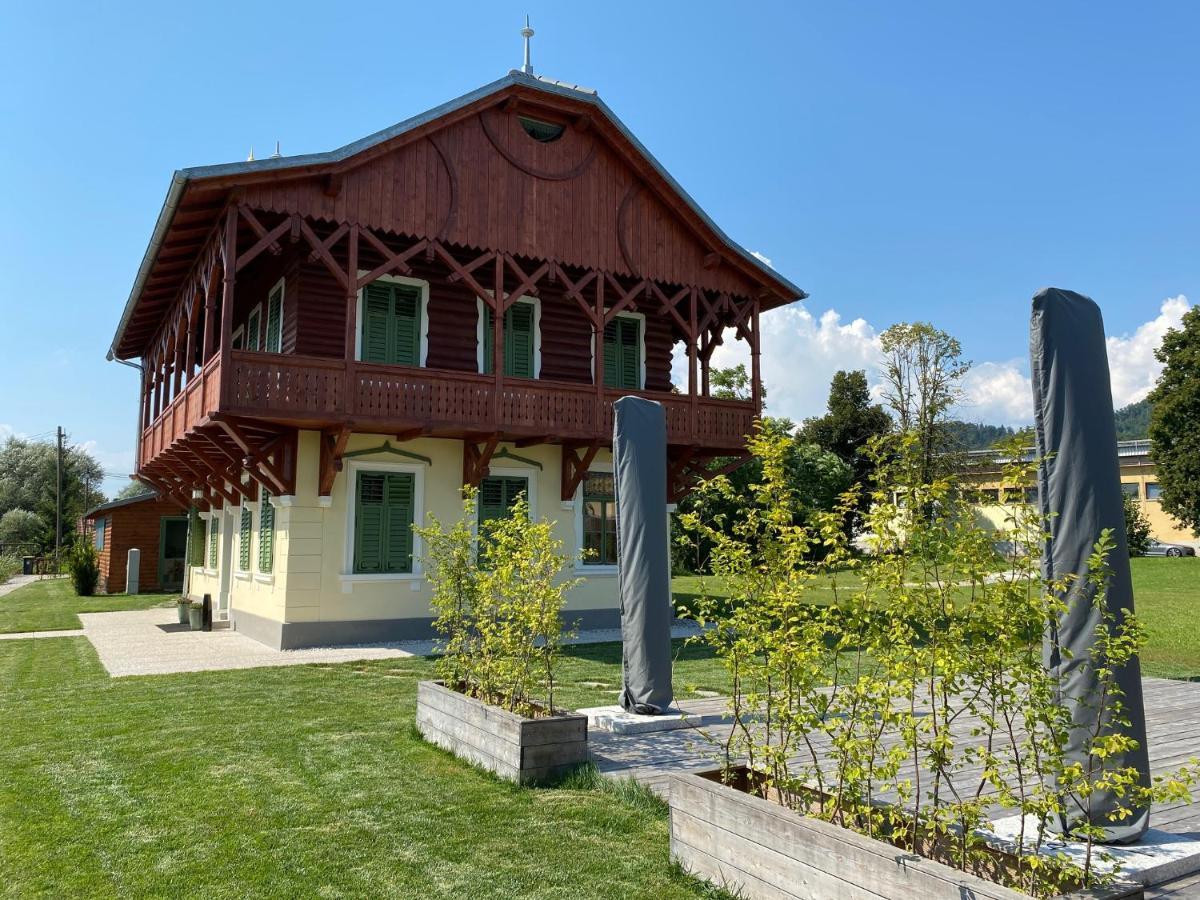 Villa Ruska Daca Λιουμπλιάνα Εξωτερικό φωτογραφία