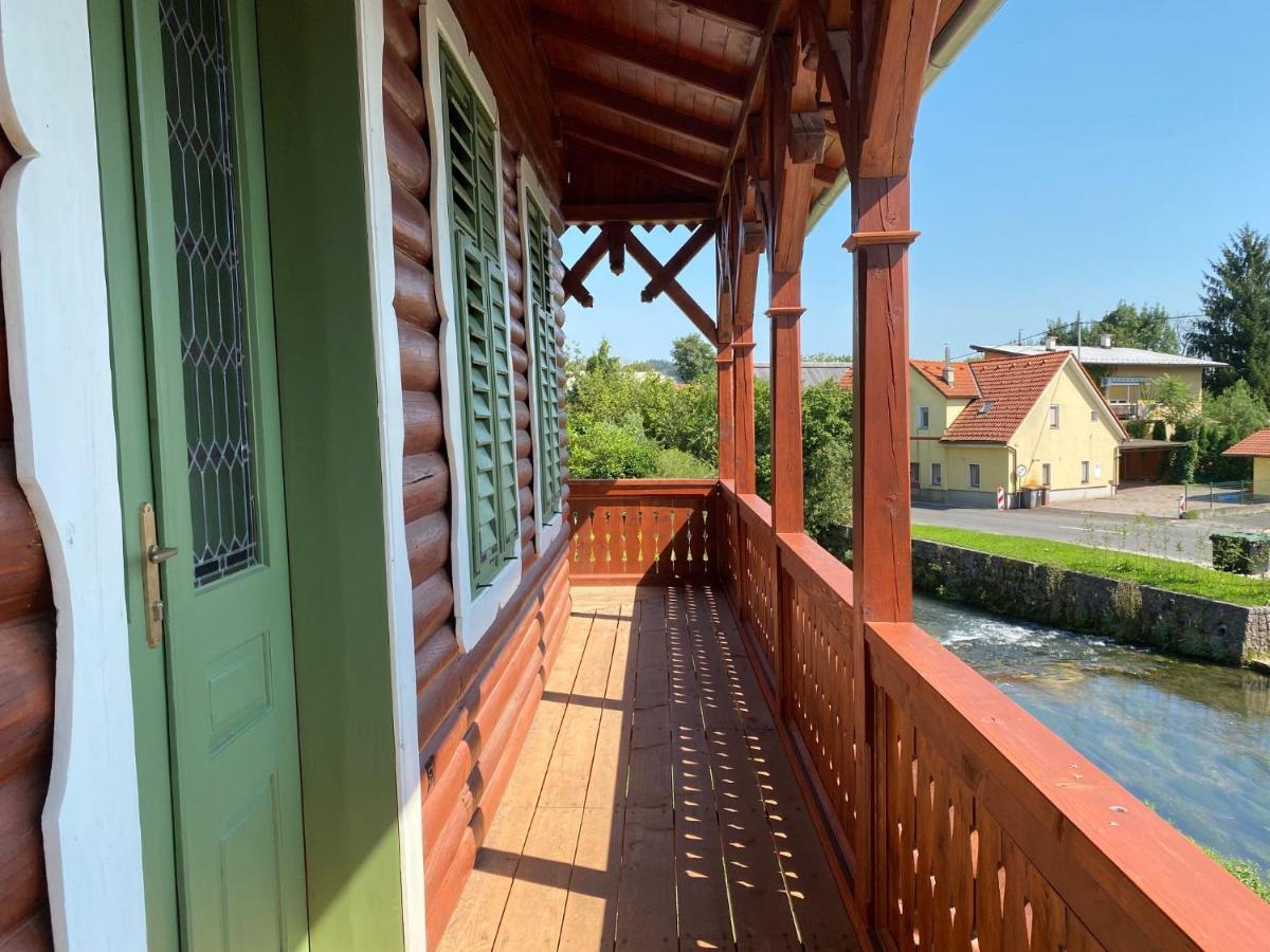 Villa Ruska Daca Λιουμπλιάνα Εξωτερικό φωτογραφία